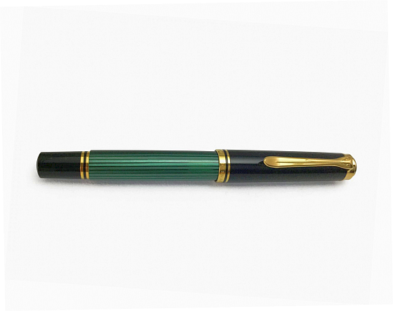 Pelikan stilografica Souverän M400 nero-verde